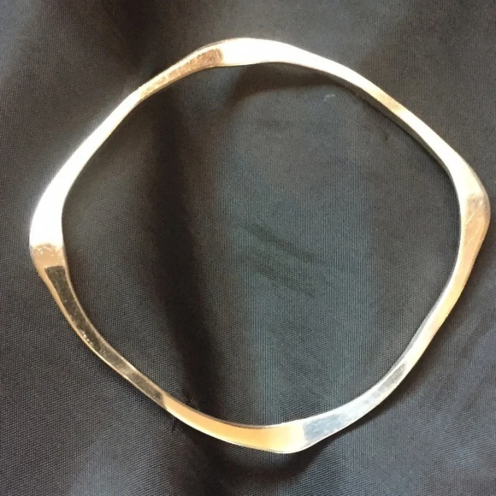 Silpada Bracelet Hip to be Square B2278 - Wavy Square Sterling Silver bangle
